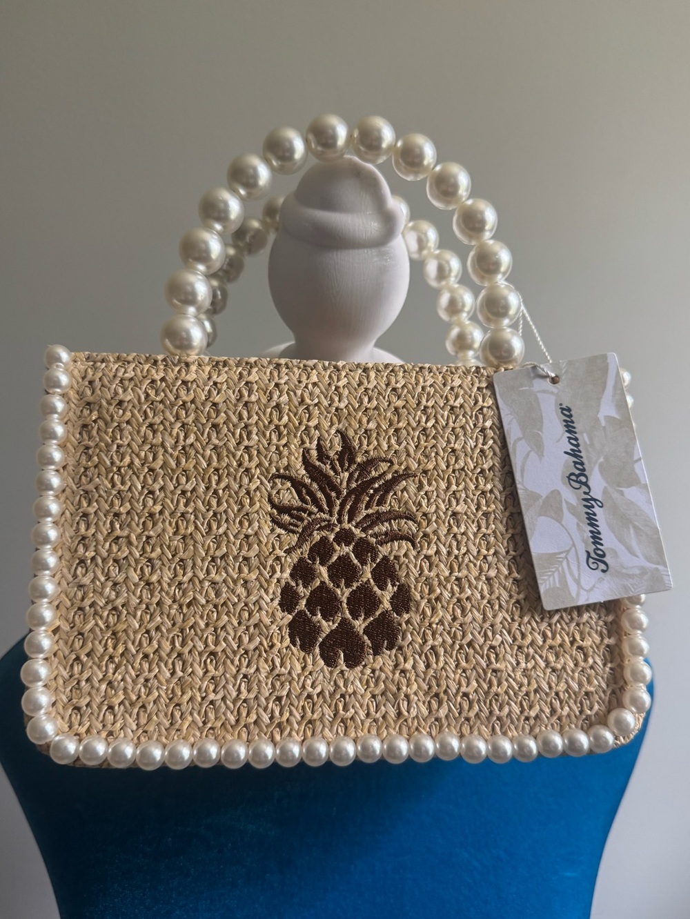 Tommy Bahama Straw Mini Bag with Pearl Handle and Brown Pineapple
